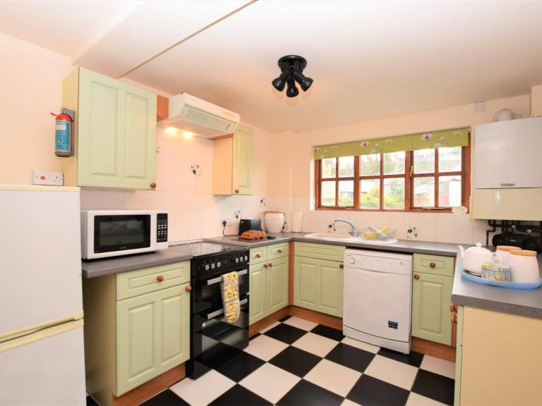 Fully equipped wonderful cottage with garden | Pets allowed — photo 5