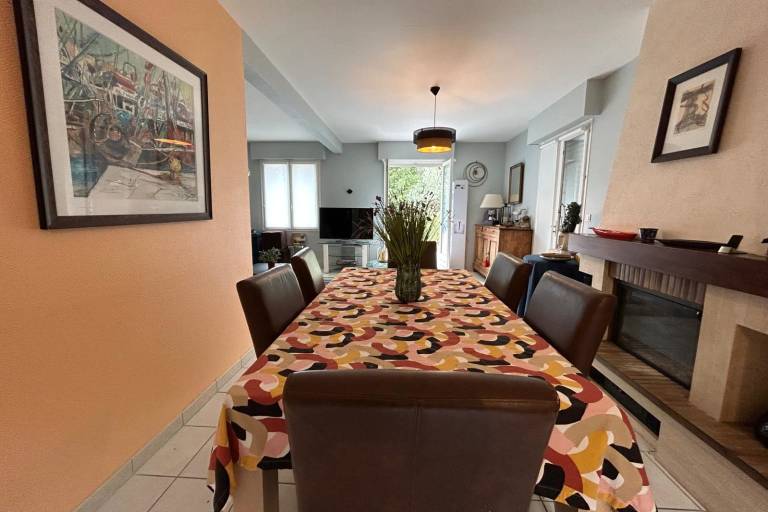 Vacation home with garden & patio — photo 2