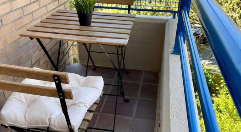 Fully equipped holiday apartment with patio & yard | Close to the beach | Good for workation | Pets allowed — photo 5