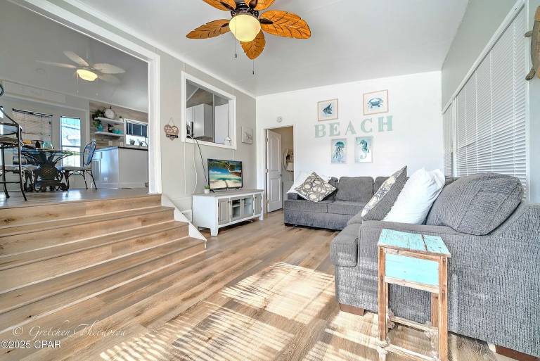 House  Upper Grand Lagoon