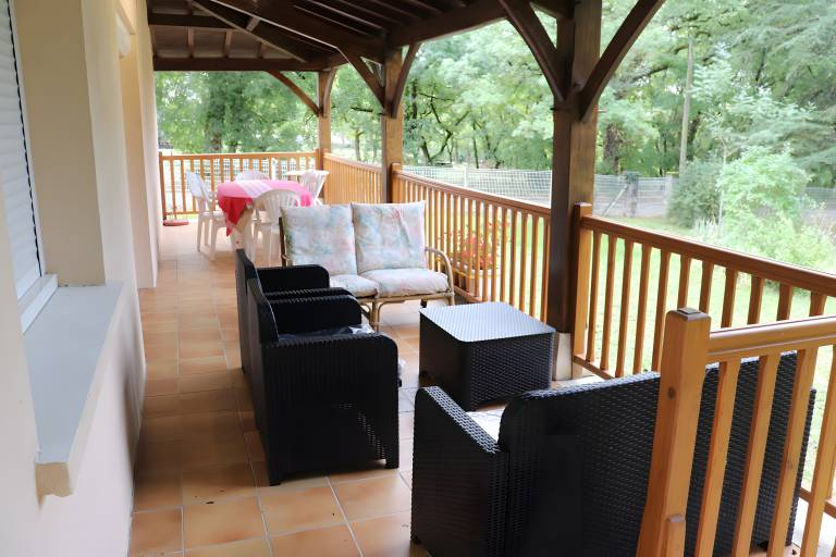 Vacation home with patio, yard & BBQ | Garden view in Cahors