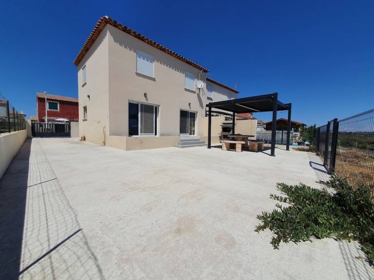 Maison de vacances Arles