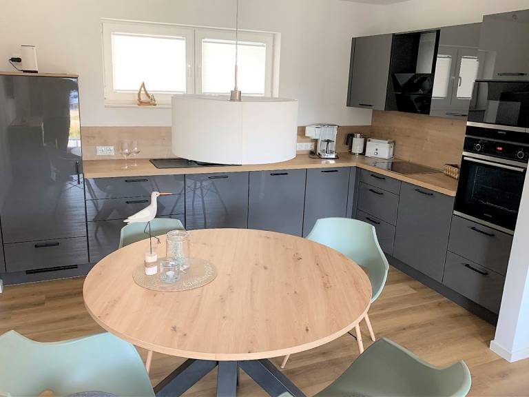 Moderne, hochwertige Ferienwohnung, Sauna, großer Balkon, strandnah — photo 4