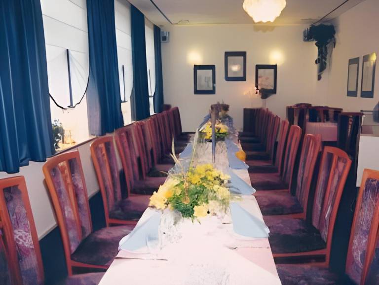 Pleasant serviced apartment with patio | Dogs allowed — photo 4