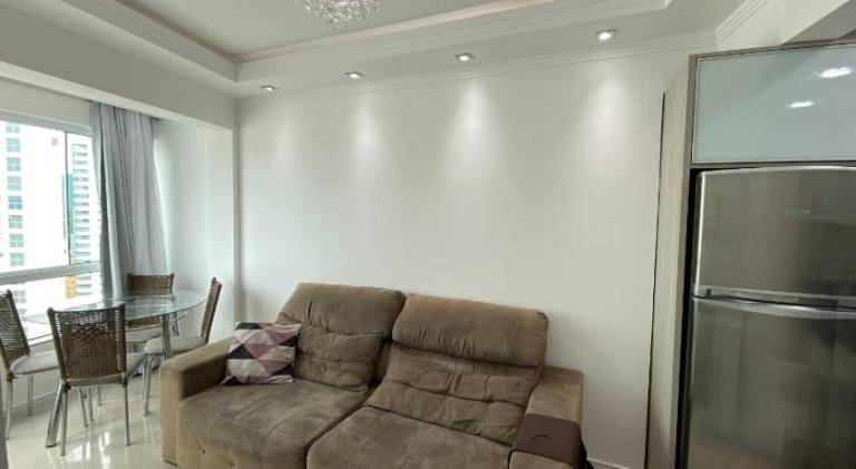 Holiday apartment with pool — photo 4