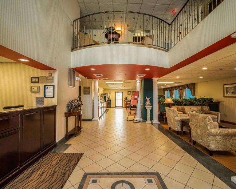 Comfort Inn & Suites Morganton South — photo 3