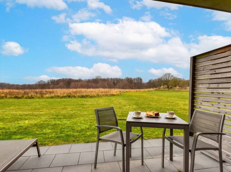 Ferienwohnung Graureiher 18 im Wreecher Idyll Rügen mit Terrasse und Garten — photo 5