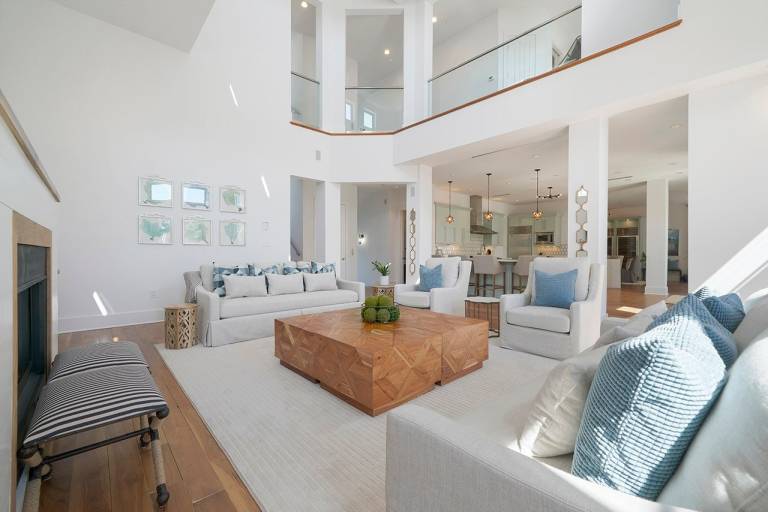 Beaches Be Sippin' - Ocean Views with Private Pool & Rooftop Deck — photo 2