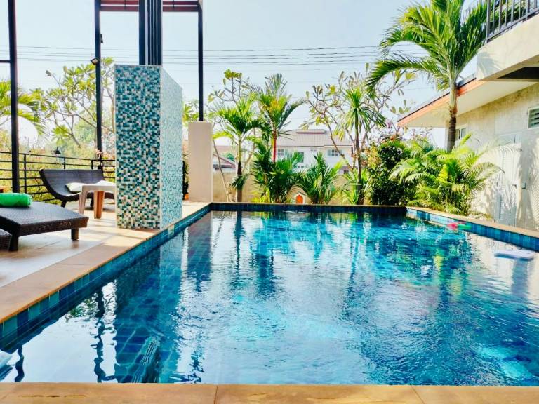 Children-friendly vacation home with barbecue, private pool & terrace | Suitable for remote work | Dogs allowed — photo 3