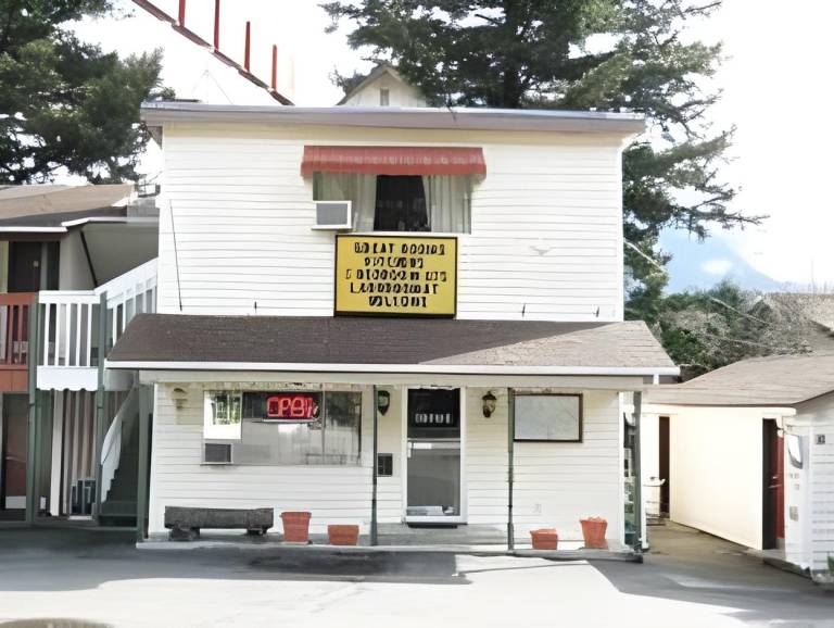 Motel Hope