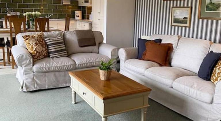 Charming vacation home | Pets are welcome — photo 2