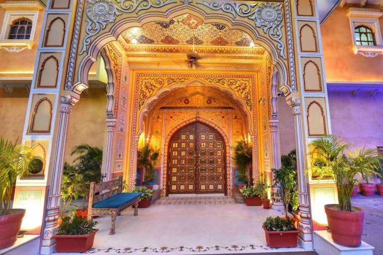 Nirbana Palace A Heritage Hotel