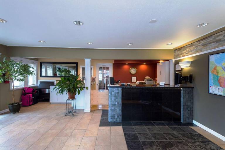 Canadas Best Value Inn Prince George — photo 3