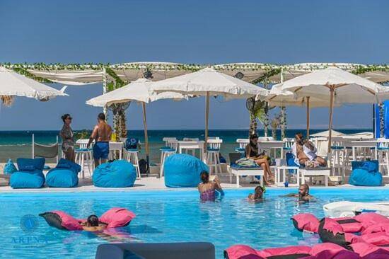SELENA BAY Luxury Suite beach front hurghada Arena Bar & restaurant سويت فاخر سيلينا باى in Hurghada