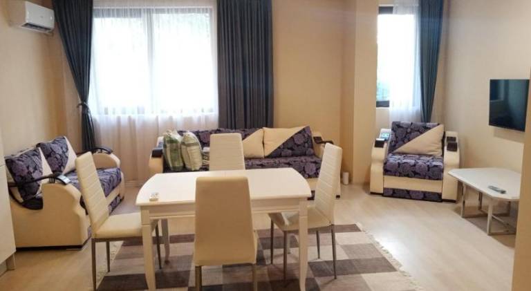 Rental apartment with terrace — photo 3