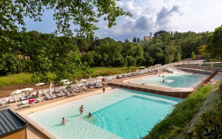 Hu Firenze Certosa Camping in Town — photo 2