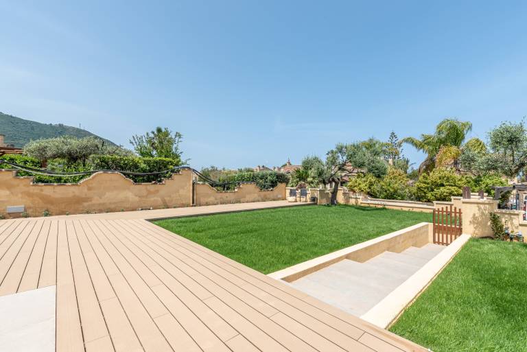 Villa with yard, patio & pool — photo 3