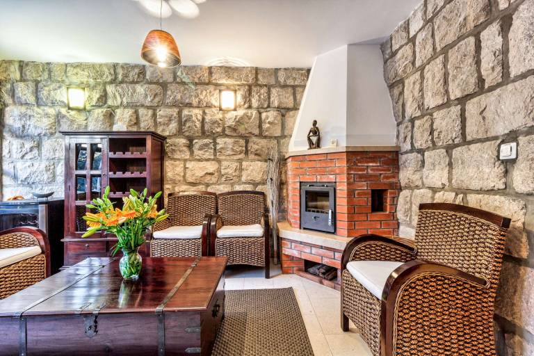 Villa Dubrovnik - with sea views, beachfront, spectacular location by MyWaycation — photo 5