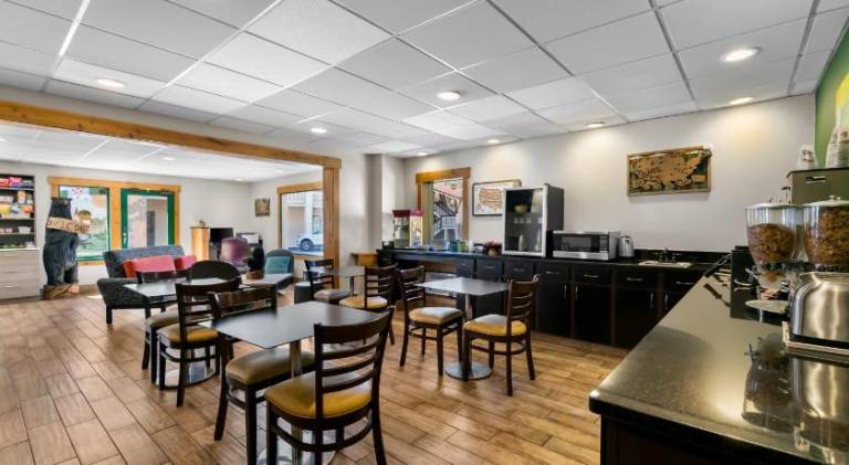 Quality Inn Downtown Helen — photo 5