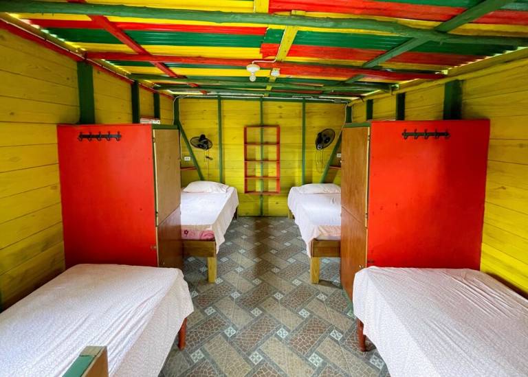 Hostel Little Bay