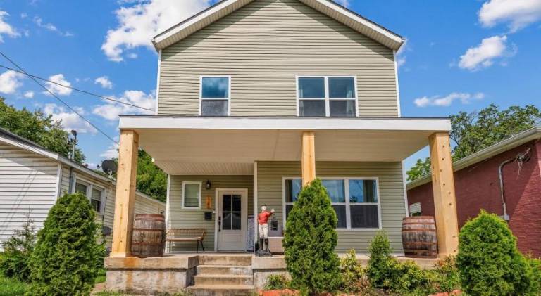 House with 2 rooms for 10 persons in Kent, IN