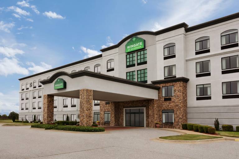 Wingate by Wyndham Bentonville Airport in Bentonville, AR