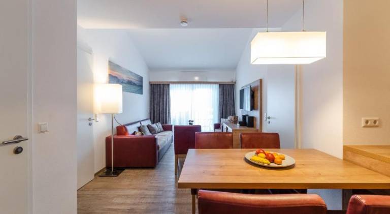 Rental apartment with 2 rooms for 6 persons — photo 3