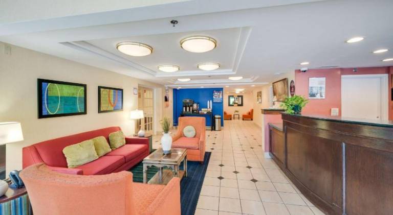 Motel 6 Milford, CT — photo 2