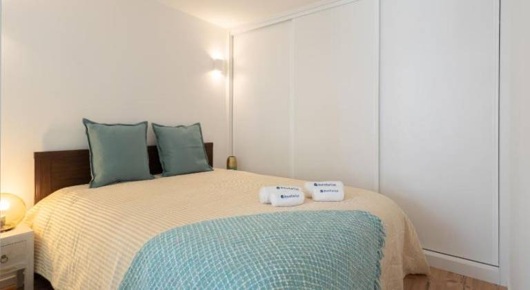 Rental apartment | Next to Porto Cathedral | Perfect for remote work | Pets allowed in Porto