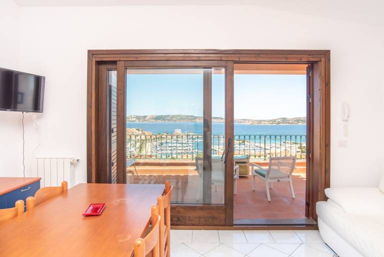 Apartment with fast internet & terrace | Sea view | Close to the beach | Dogs allowed — photo 4