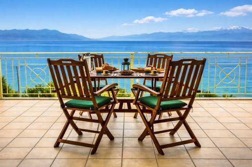 Holiday apartment with garden, terrace & barbecue — photo 3