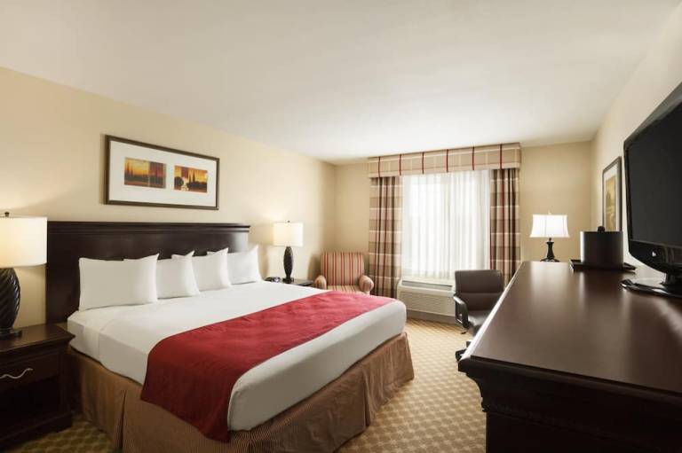 Country Inn & Suites by Radisson Tulsa OK