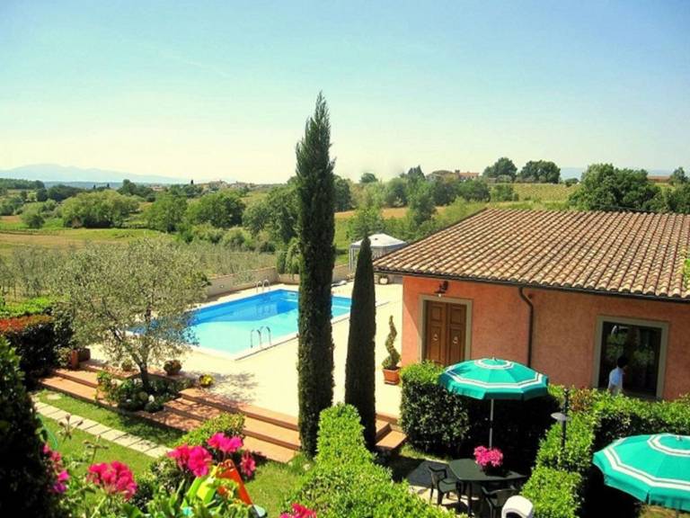 Fully equipped big house with terrace, pool & barbeque | Nature view | Dogs allowed — photo 2