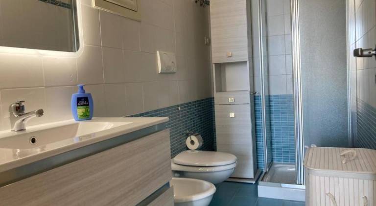 House with 2 rooms for 5 persons — photo 2