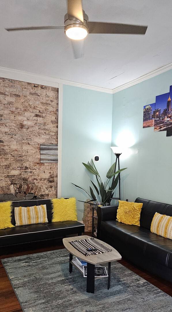 Krog St Apartment, Steps from Eastside Beltline Trail, Large Back Yard — photo 2