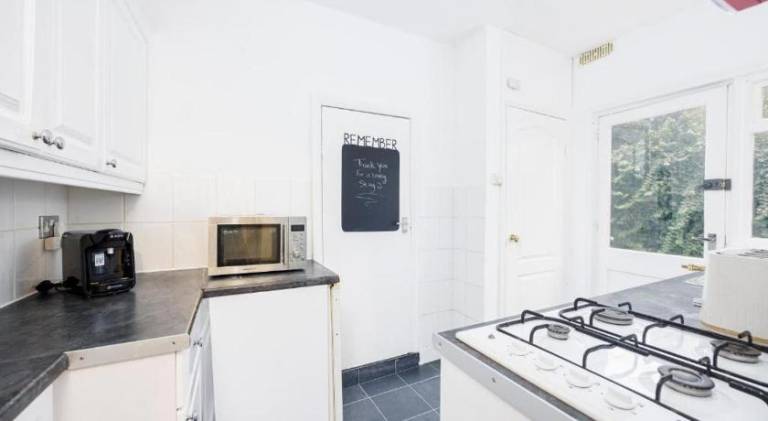 Big rental apartment | Close to the beach | Dogs allowed — photo 4