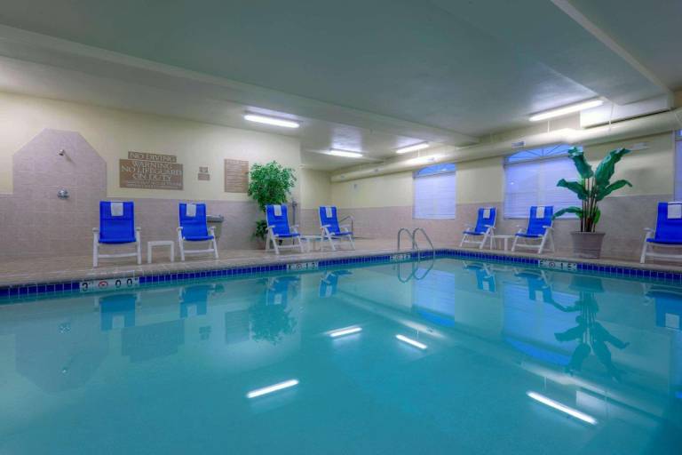 Country Inn & Suites by Radisson, Emporia, VA in Emporia, VA