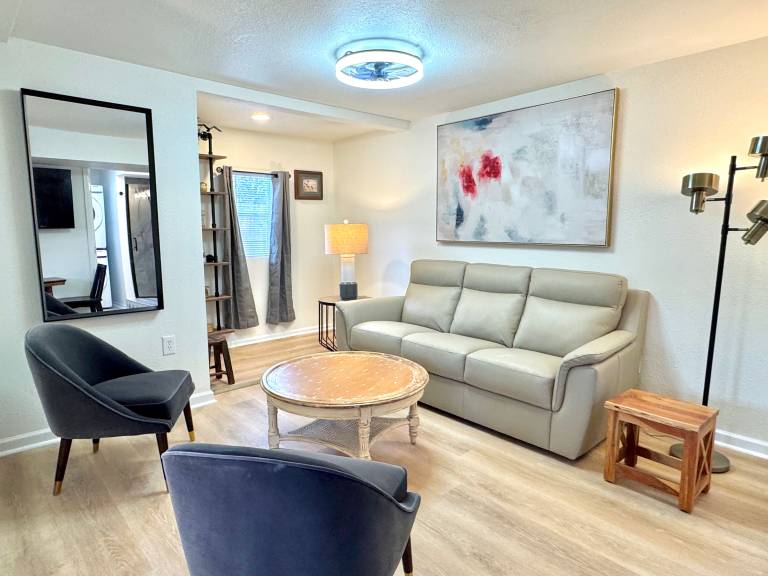 Hidden comfort studio near Plaza district