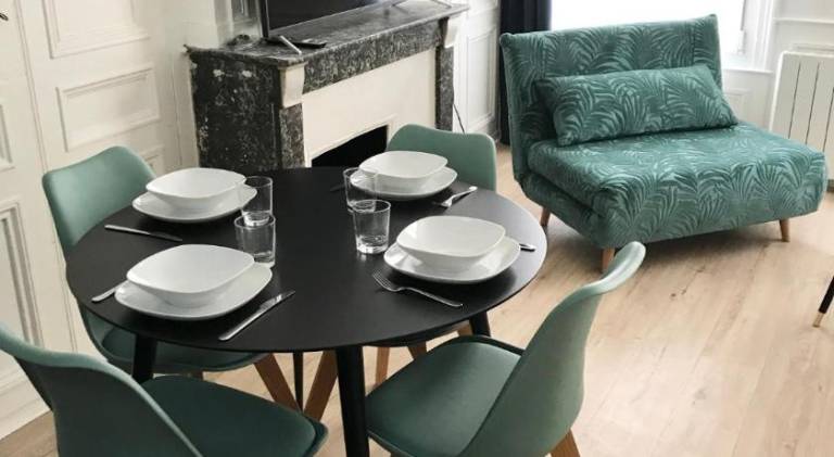 Apartment with 1 room for 5 persons in Rouen