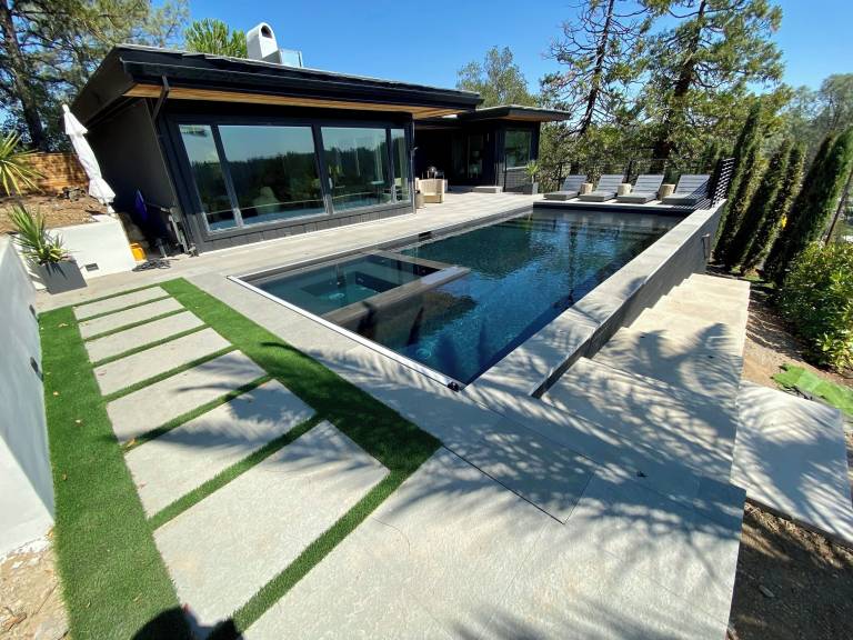 House Angwin