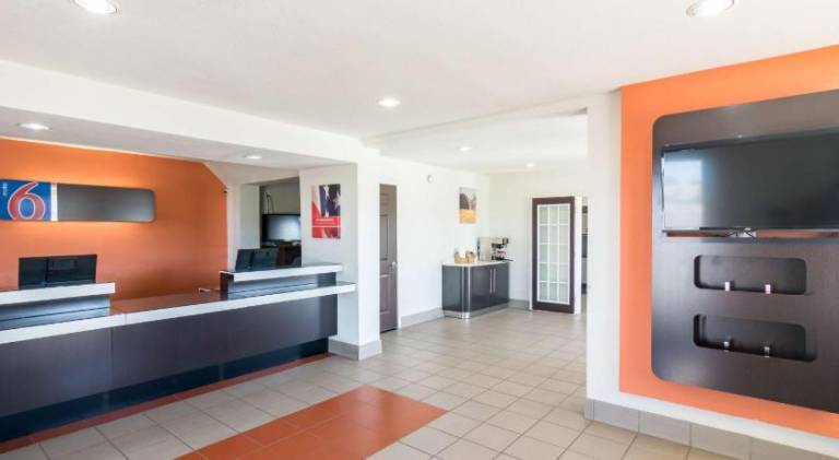 Motel 6 Wichita Falls, TX - North — photo 3