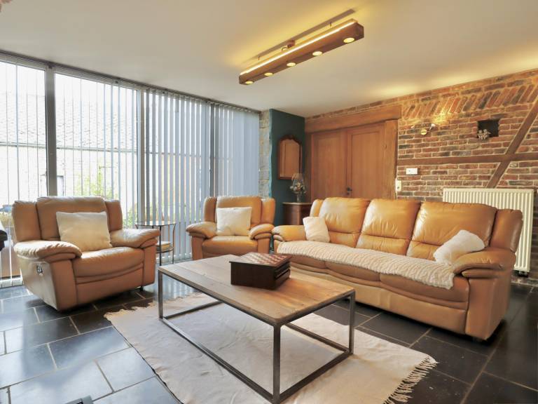 Charming cottage with a lovely terrace & garden — photo 2