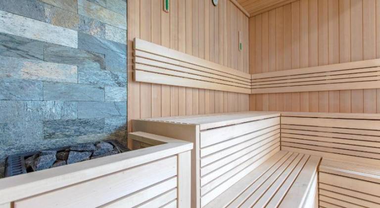 Holiday apartment with pool — photo 4