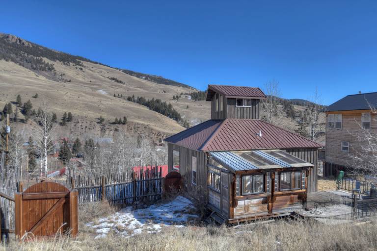 House  Creede