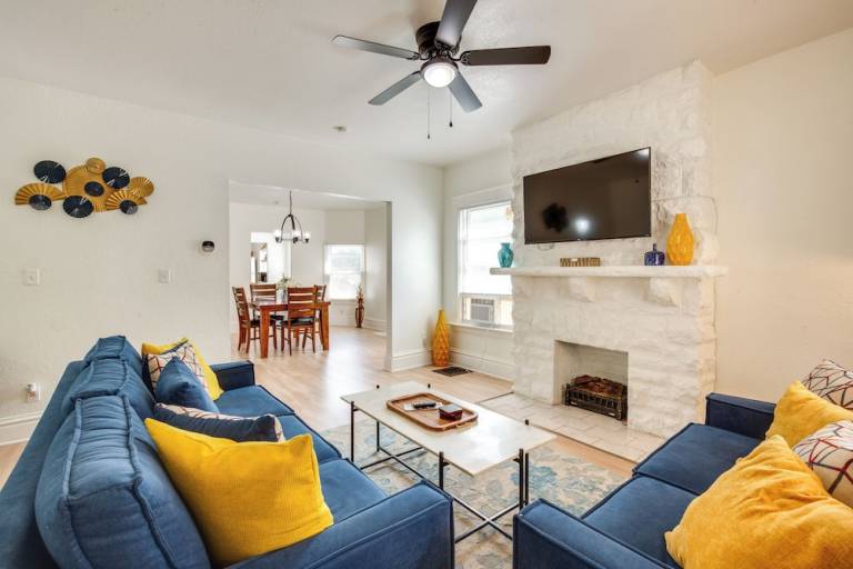 Apartment  North Hyde Park