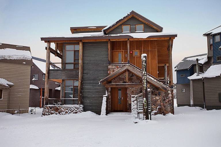 Apartment Dinner Plain