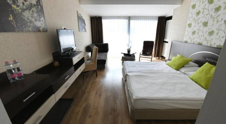 Ezusthid Hotel — photo 2