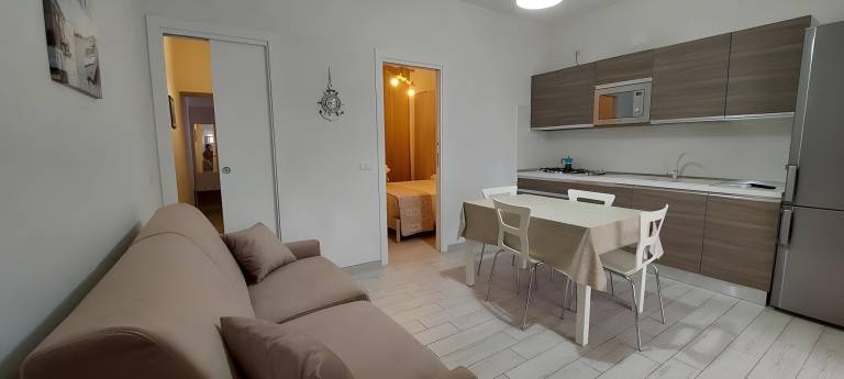 House with 2 rooms for 6 persons — photo 2