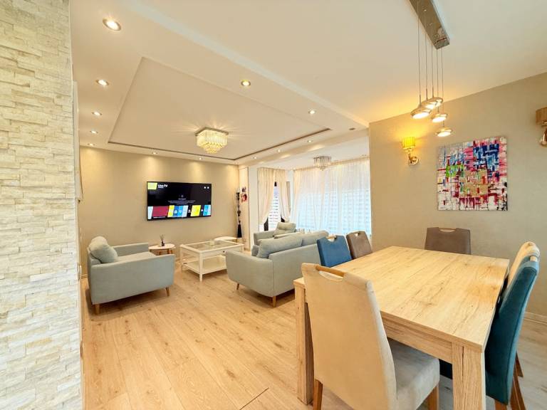 Holiday apartment with garden — photo 4