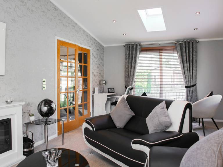 Child-friendly holiday apartment with yard | River view | Pet-friendly — photo 2